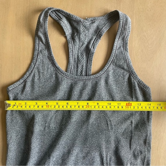 Lululemon Run: Swiftly Racerback Grey Tank Top - Picture 7 of 8